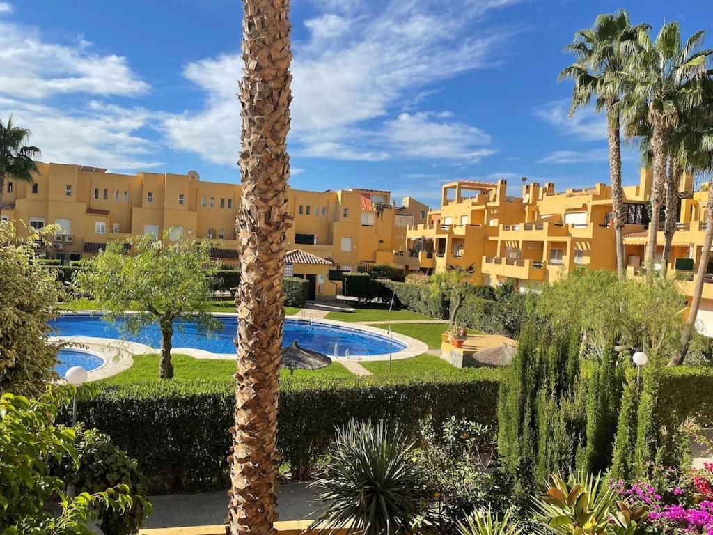 A Stunning 2 Bedroom Apartment 5 Min Walk To The Beautiful Beaches Of Vera Playa Playas de Vera Esterno foto