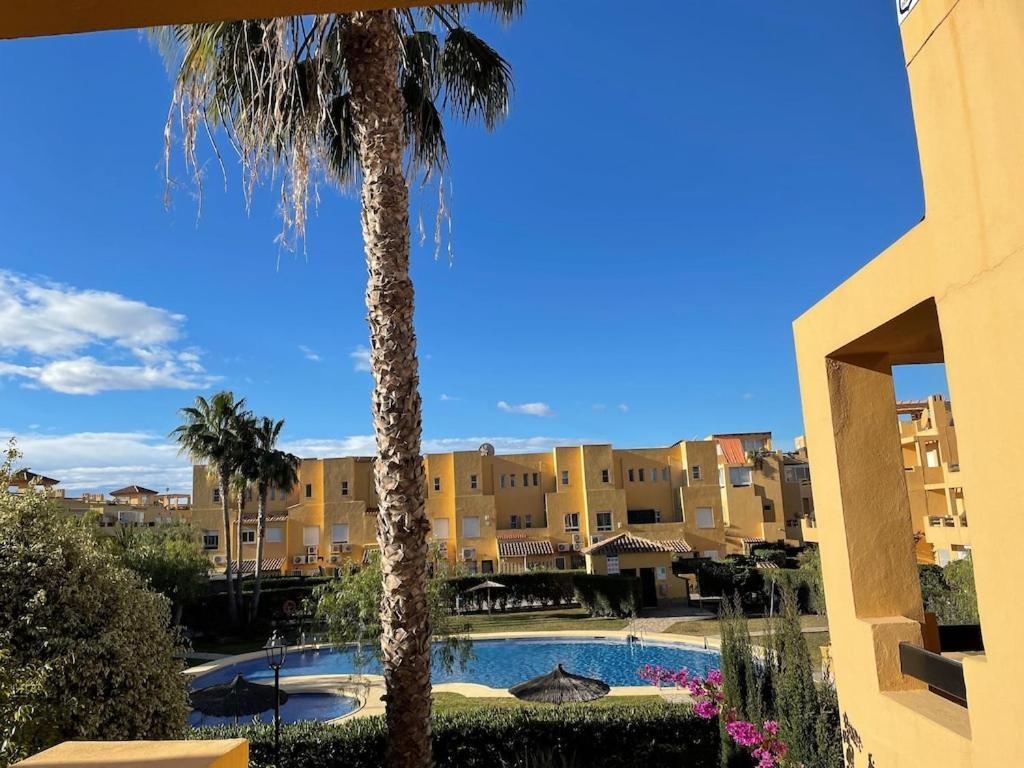 A Stunning 2 Bedroom Apartment 5 Min Walk To The Beautiful Beaches Of Vera Playa Playas de Vera Esterno foto