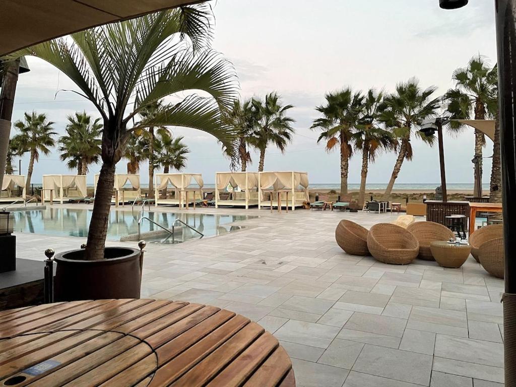 A Stunning 2 Bedroom Apartment 5 Min Walk To The Beautiful Beaches Of Vera Playa Playas de Vera Esterno foto